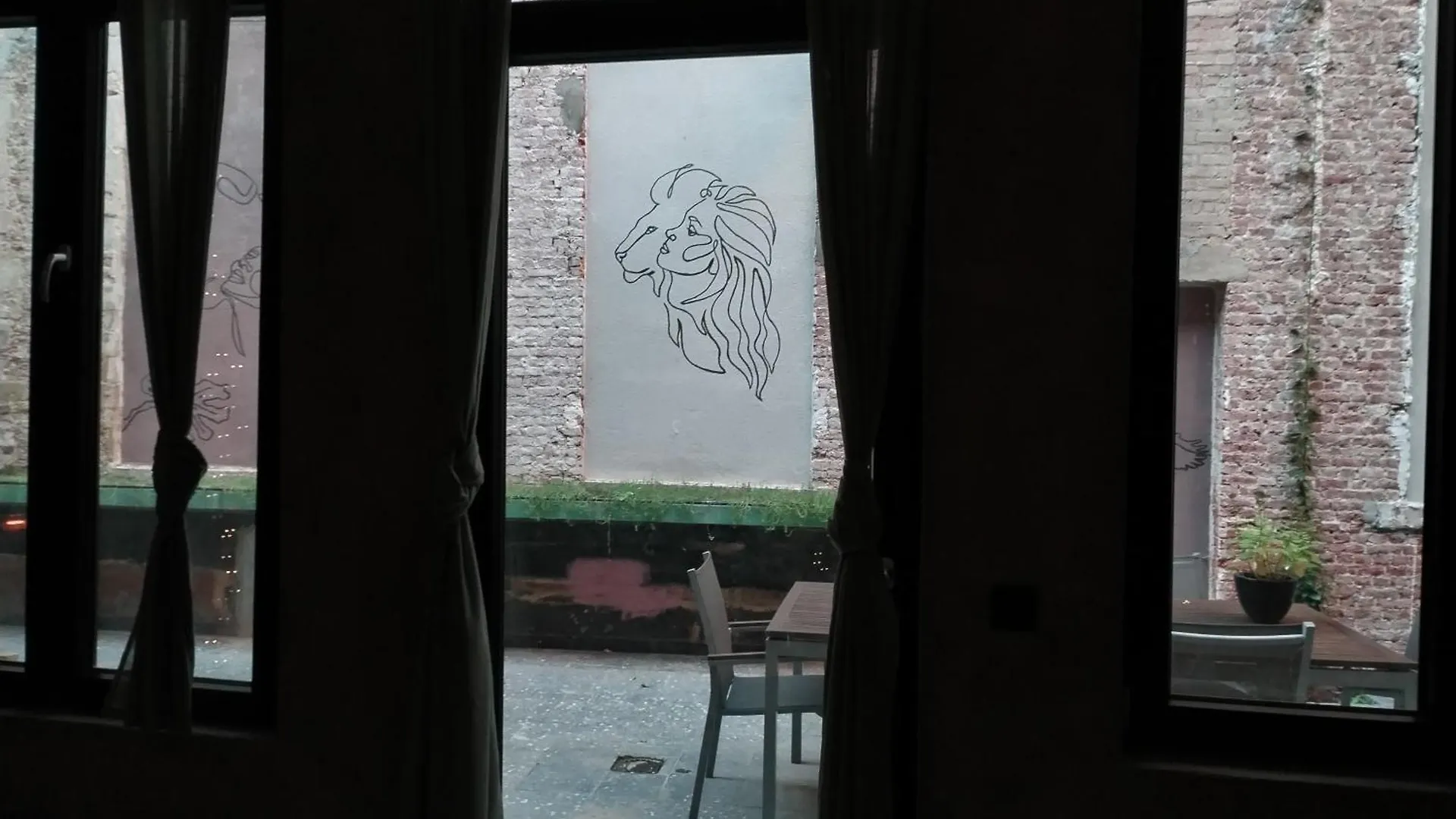 Villa Mercurius Grote Markt Anvers Tatil Evi