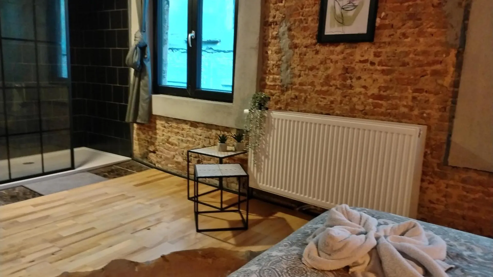 Tatil Evi Villa Mercurius Grote Markt Anvers