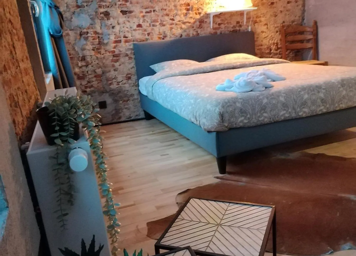 Tatil Evi Villa Mercurius Grote Markt Anvers Belçika