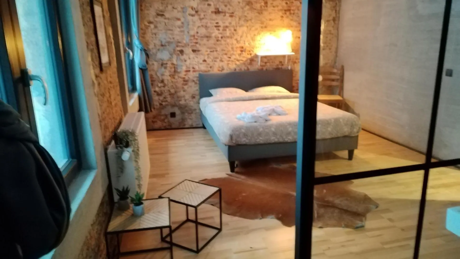 Villa Mercurius Grote Markt Anvers Tatil Evi